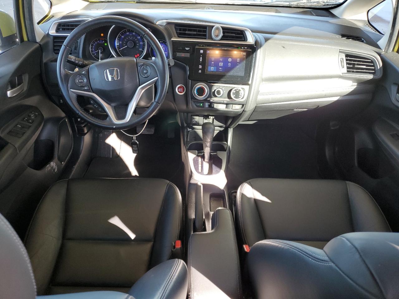 2017 Honda Fit Ex VIN: JHMGK5H83HS010388 Lot: 81033114