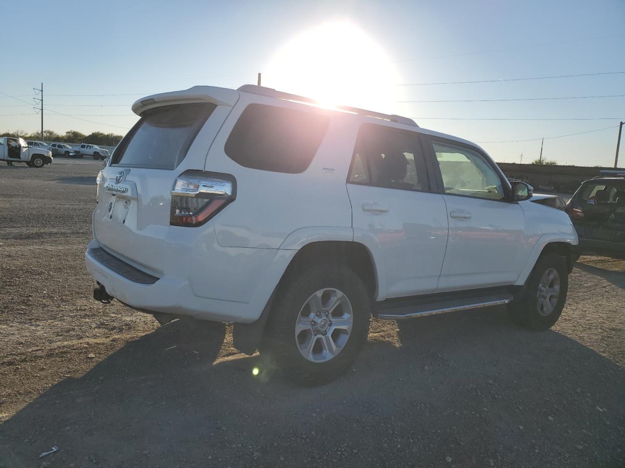 VIN JTEBU5JRXG5346590 2016 TOYOTA 4RUNNER no.3