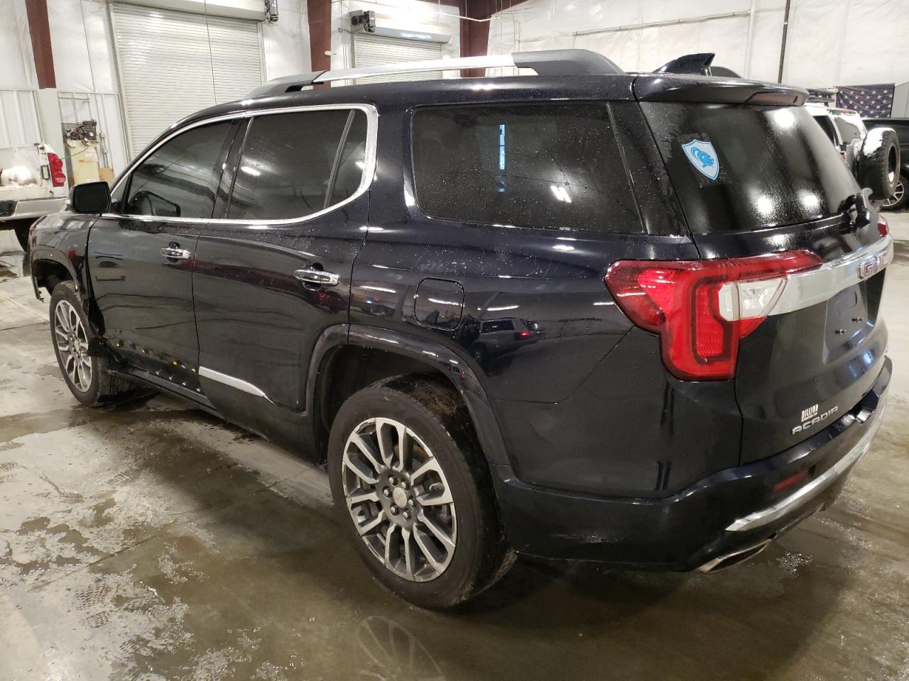 2021 GMC Acadia - Image 2
