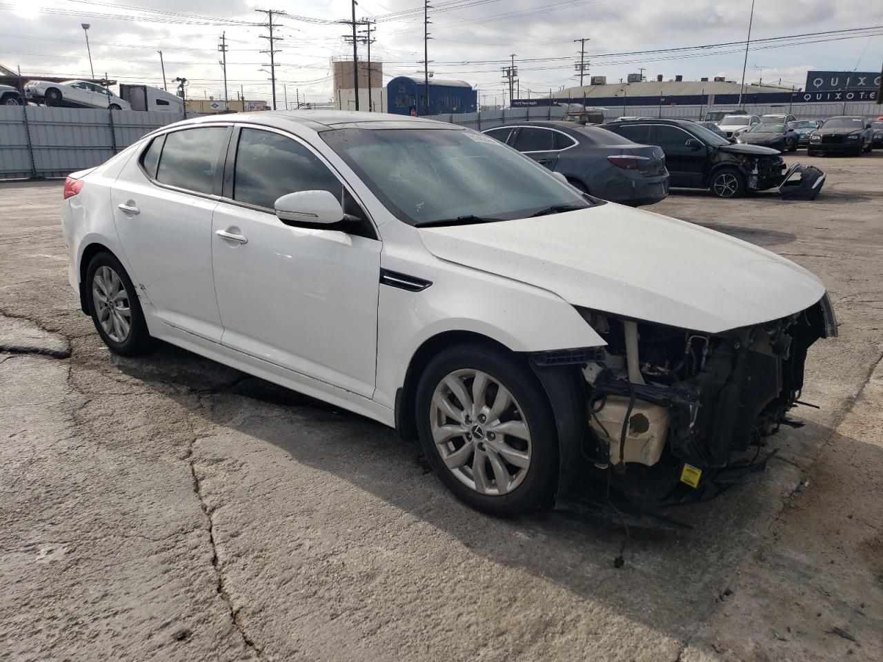 VIN 5XXGN4A70FG496086 2015 KIA OPTIMA no.4