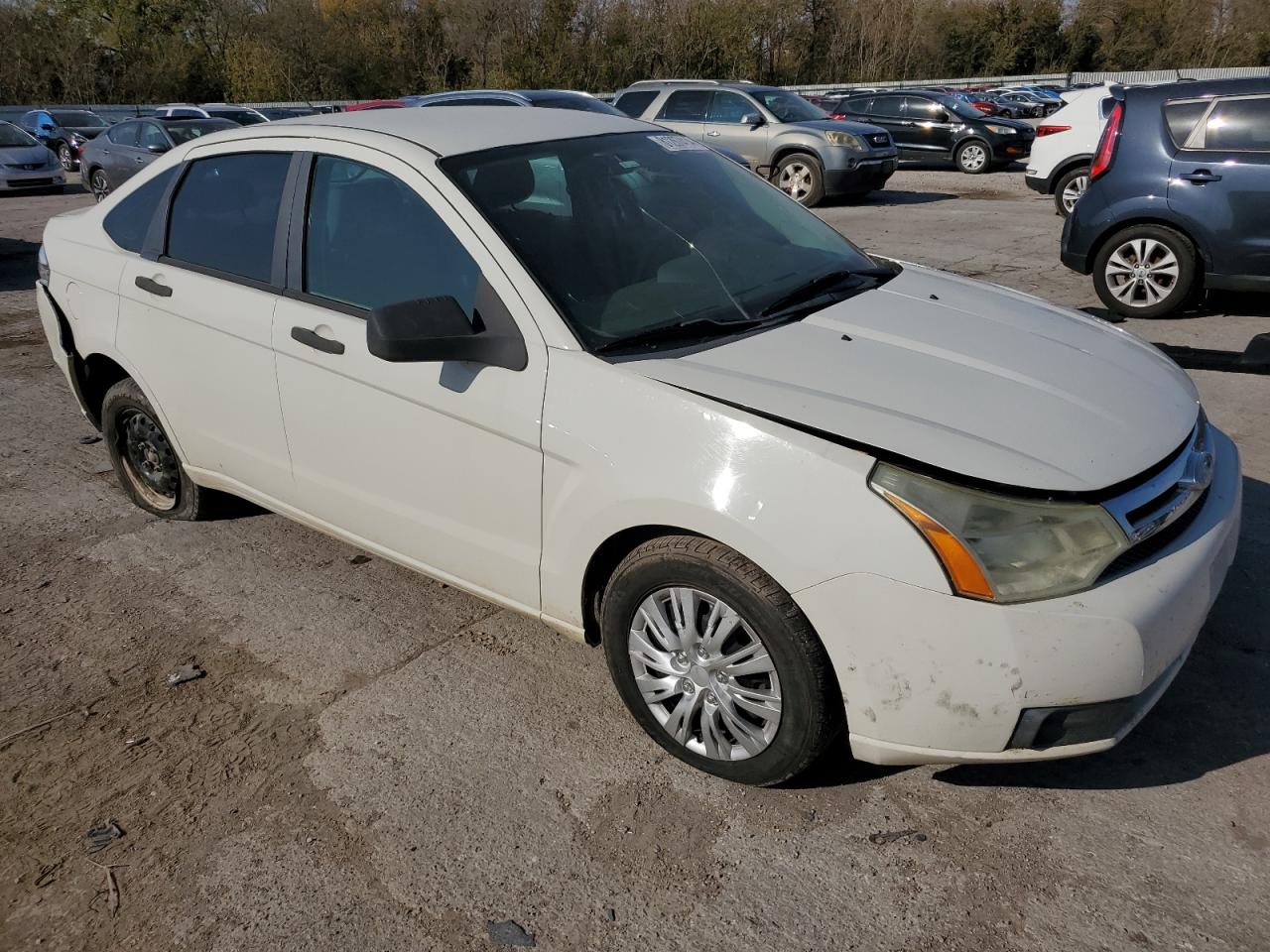 2010 Ford Focus - Image 4