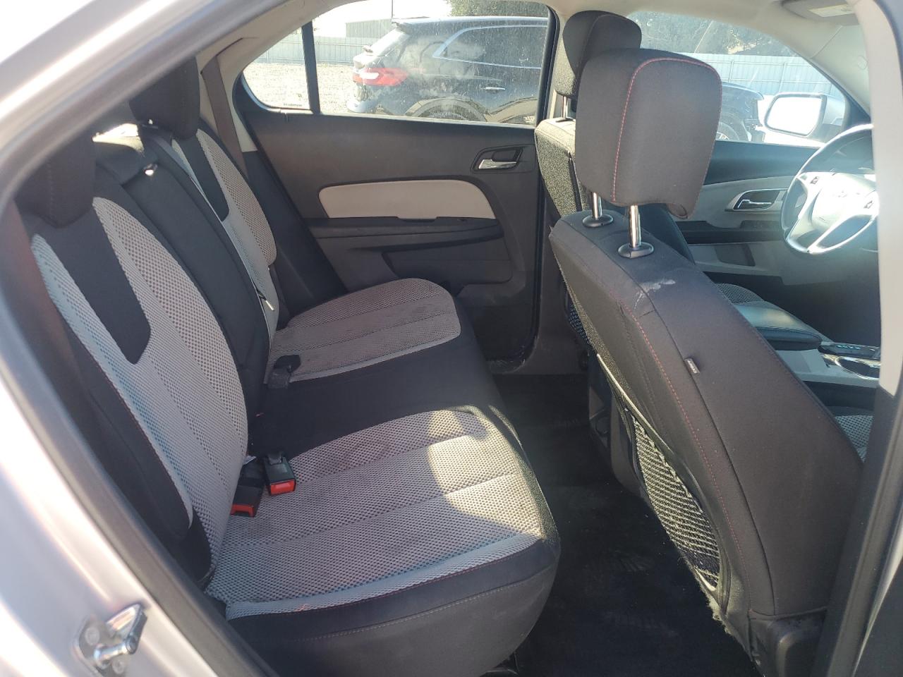 2017 Chevrolet Equinox - Image 12