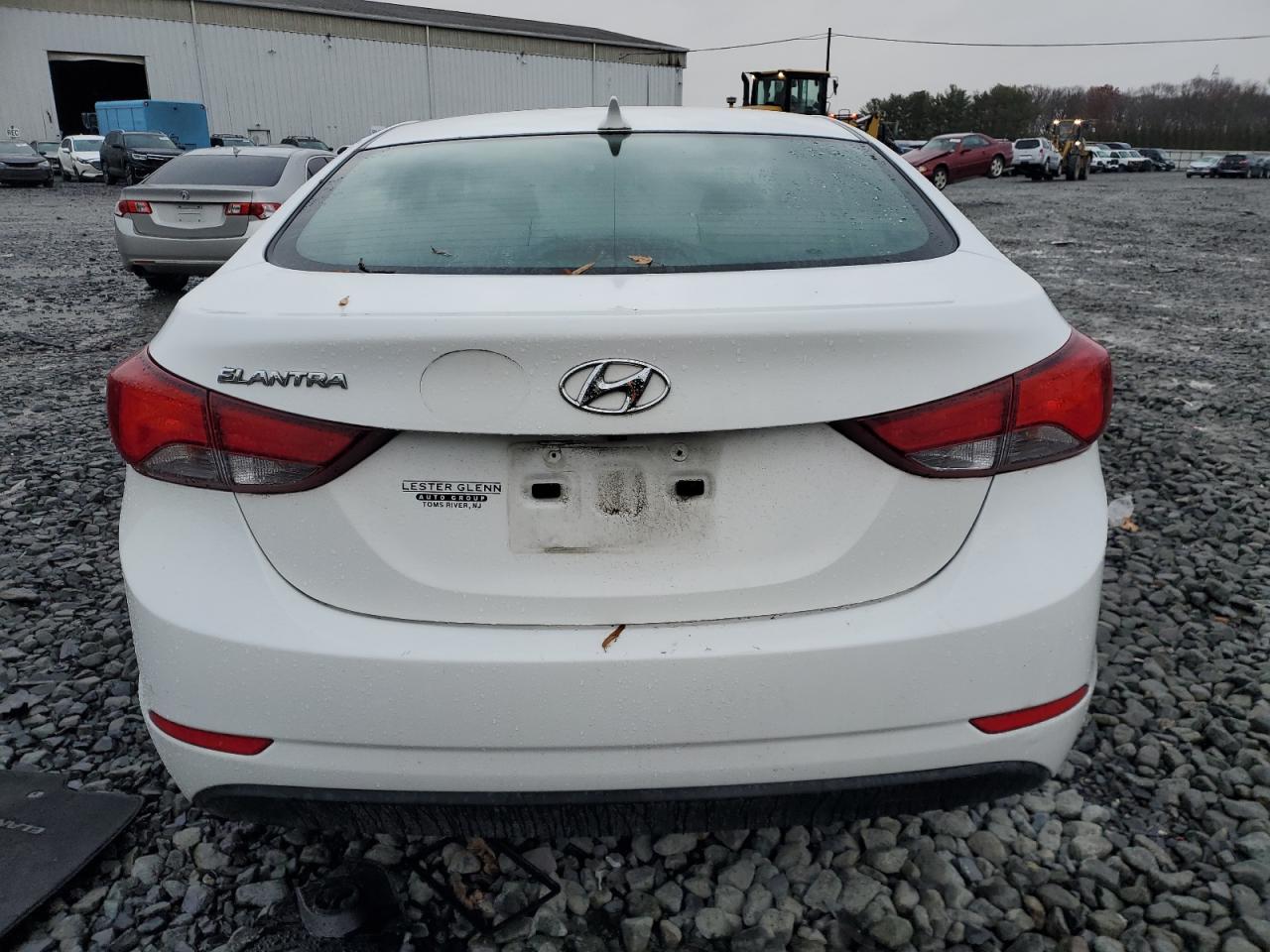 2014 Hyundai Elantra - Image 6