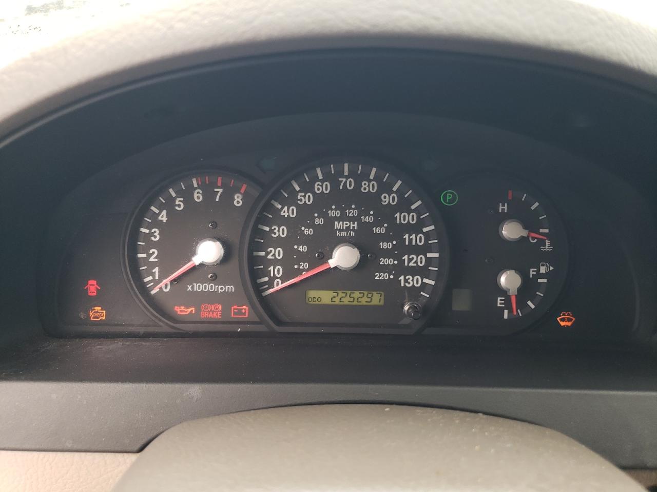 2006 Kia Sorento - Image 9