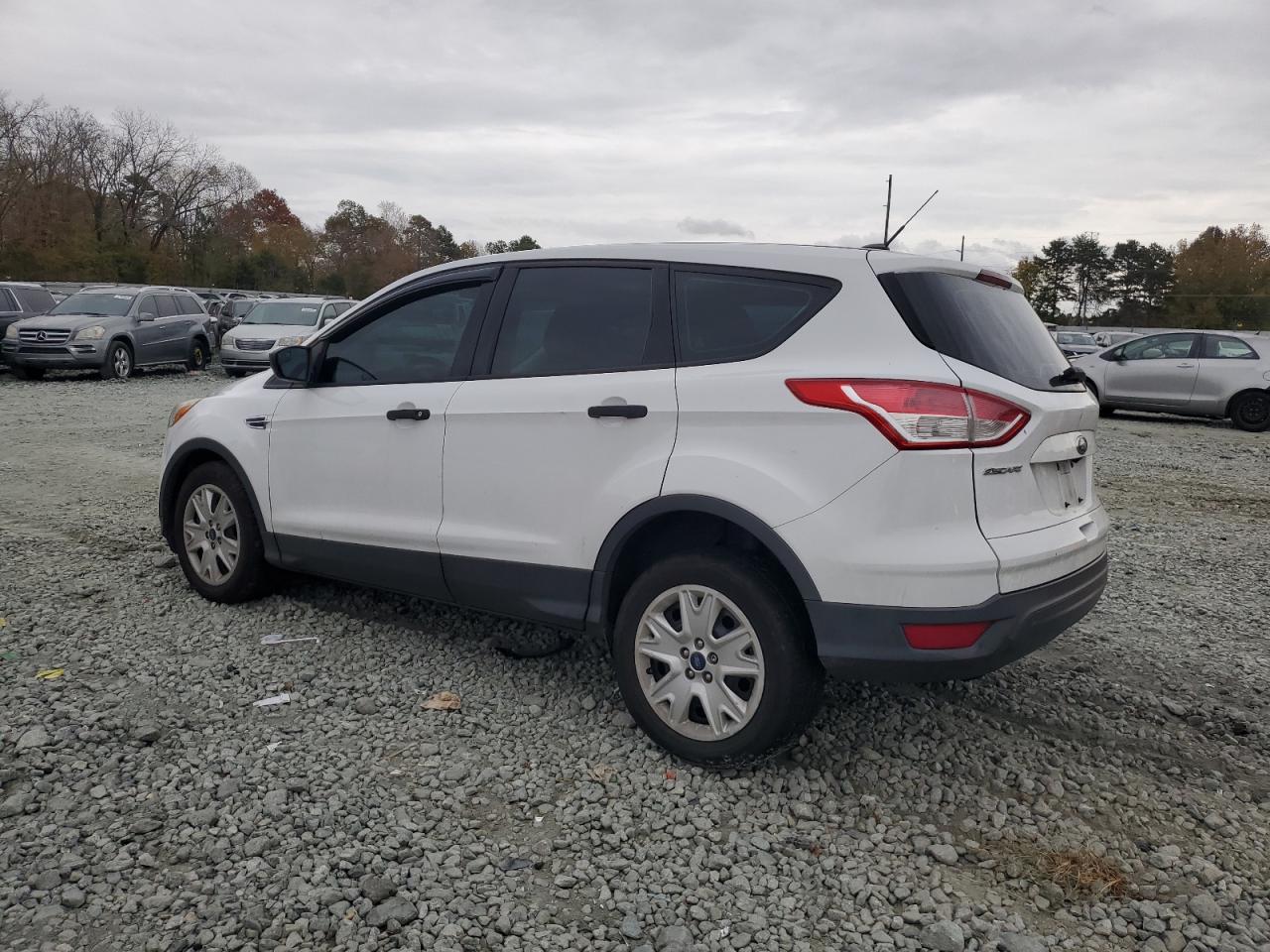 2014 Ford Escape - Image 2
