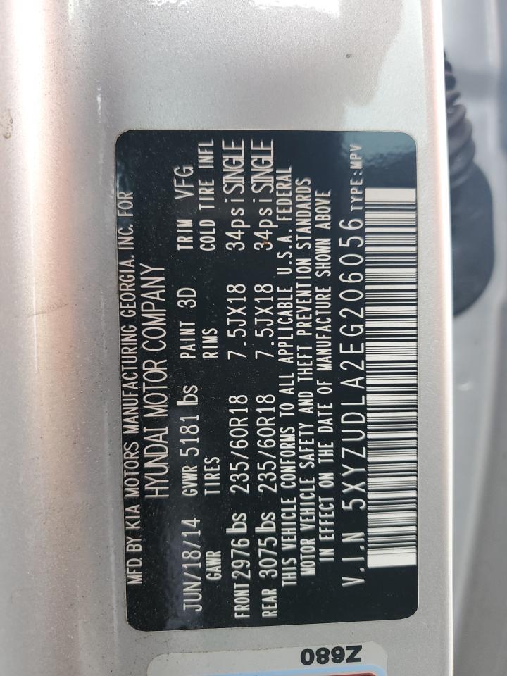 2014 Hyundai Santa Fe - Image 16