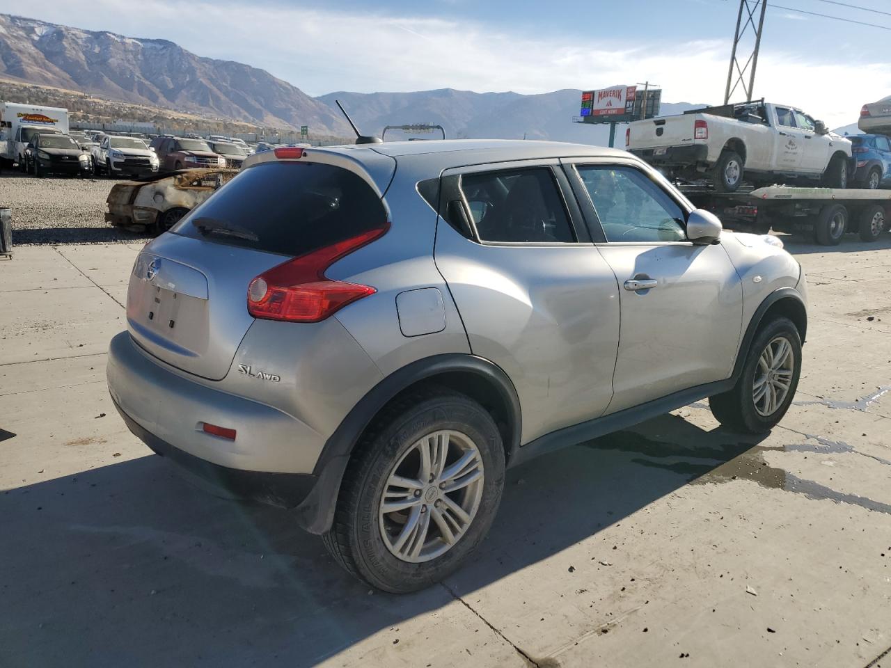 2011 Nissan Juke - Image 3