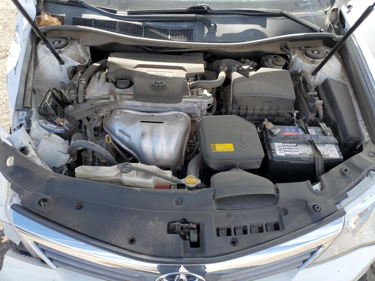 2014 Toyota Camry - Image 11