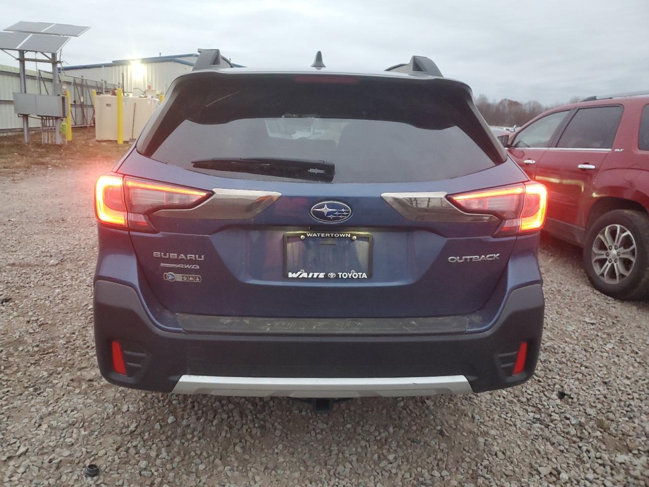 2020 Subaru Outback - Image 6