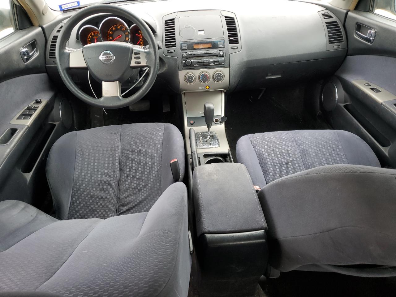 2005 Nissan Altima - Image 8