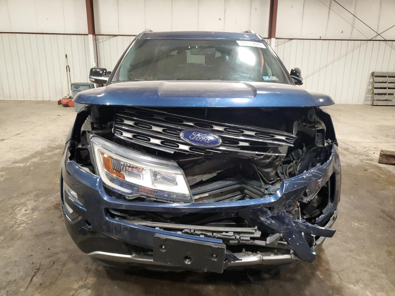 2017 Ford Explorer - Image 5