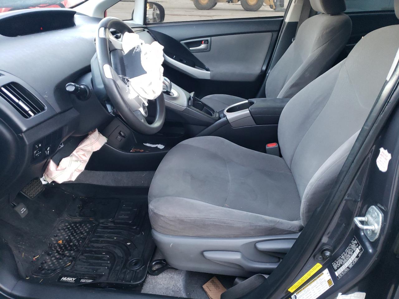 2014 Toyota Prius - Image 7