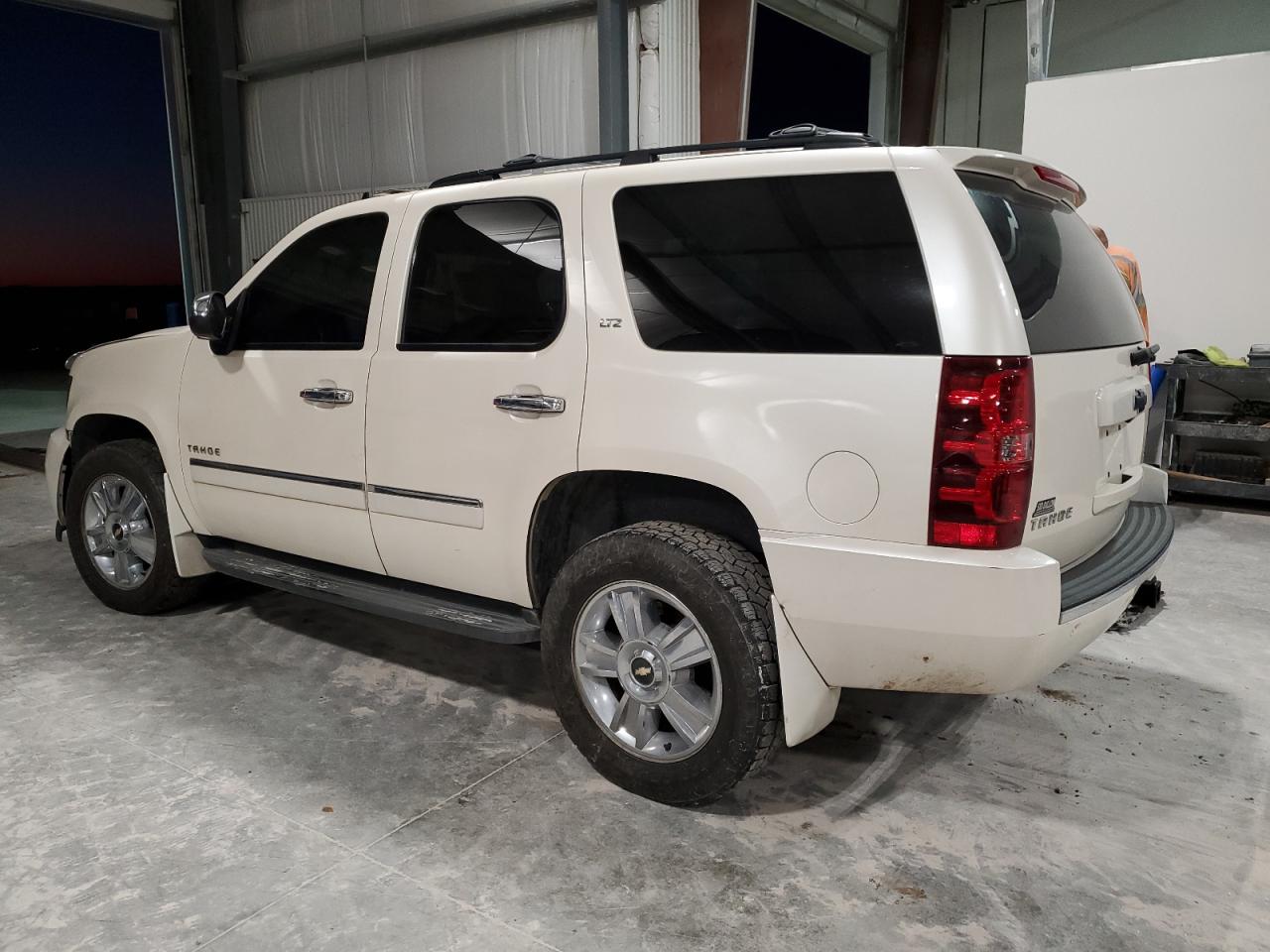 2010 Chevrolet Tahoe - Image 2