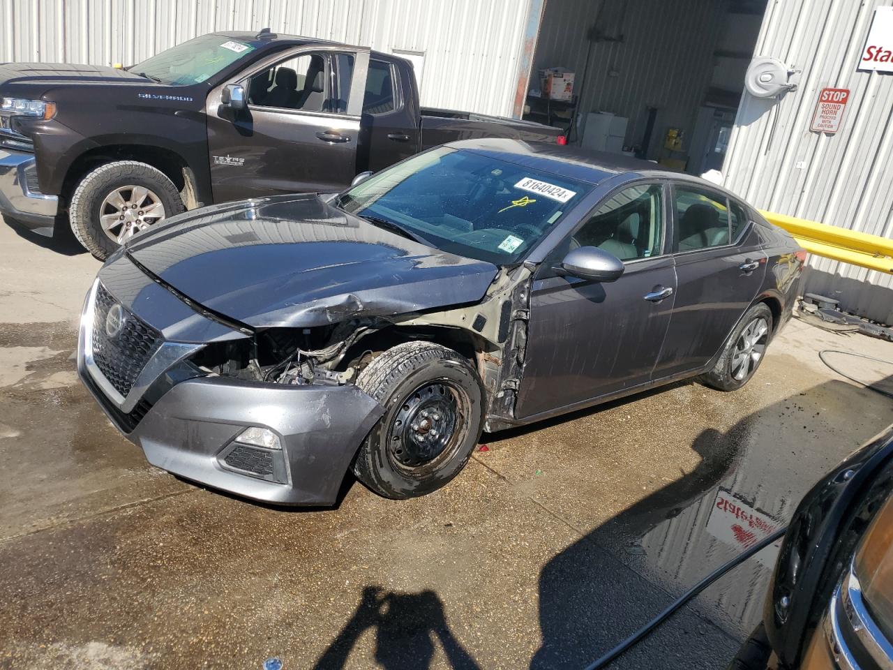 2020 Nissan Altima - Image 1