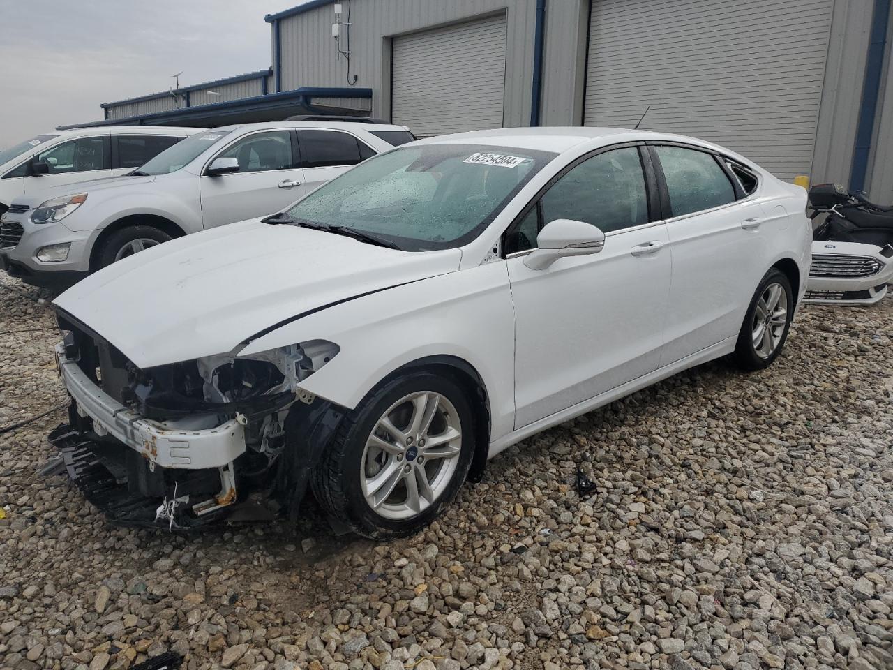 VIN 3FA6P0H75JR273272 2018 FORD FUSION no.1