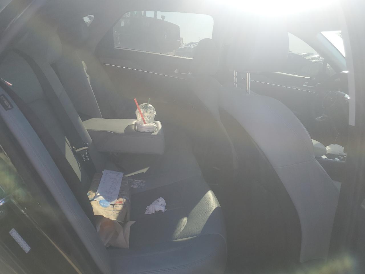 2021 Kia K5 - Image 10