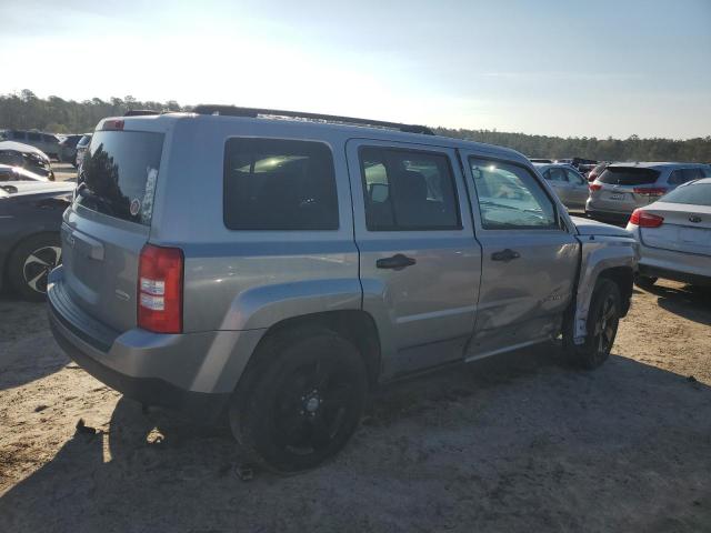  JEEP PATRIOT 2016 Srebrny