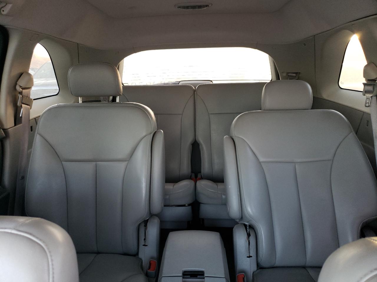 2007 Chrysler Pacifica - Image 10