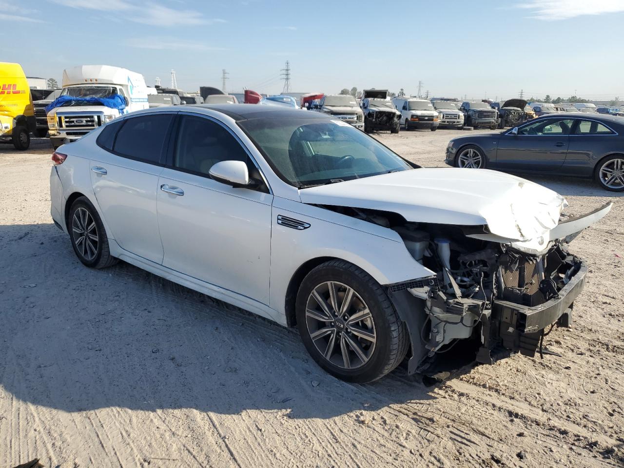 2019 Kia Optima - Image 4