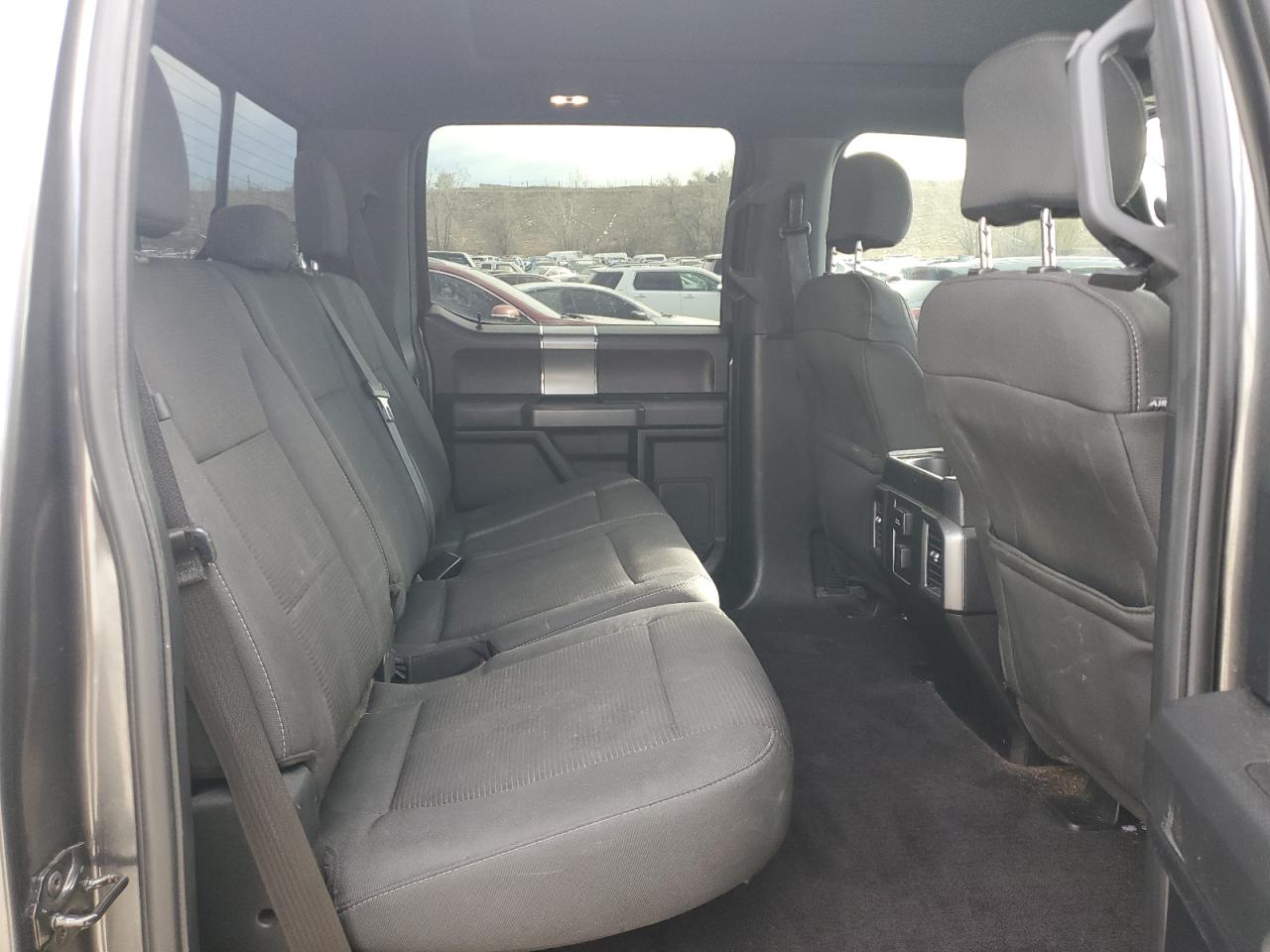 2016 Ford F-150 - Image 10