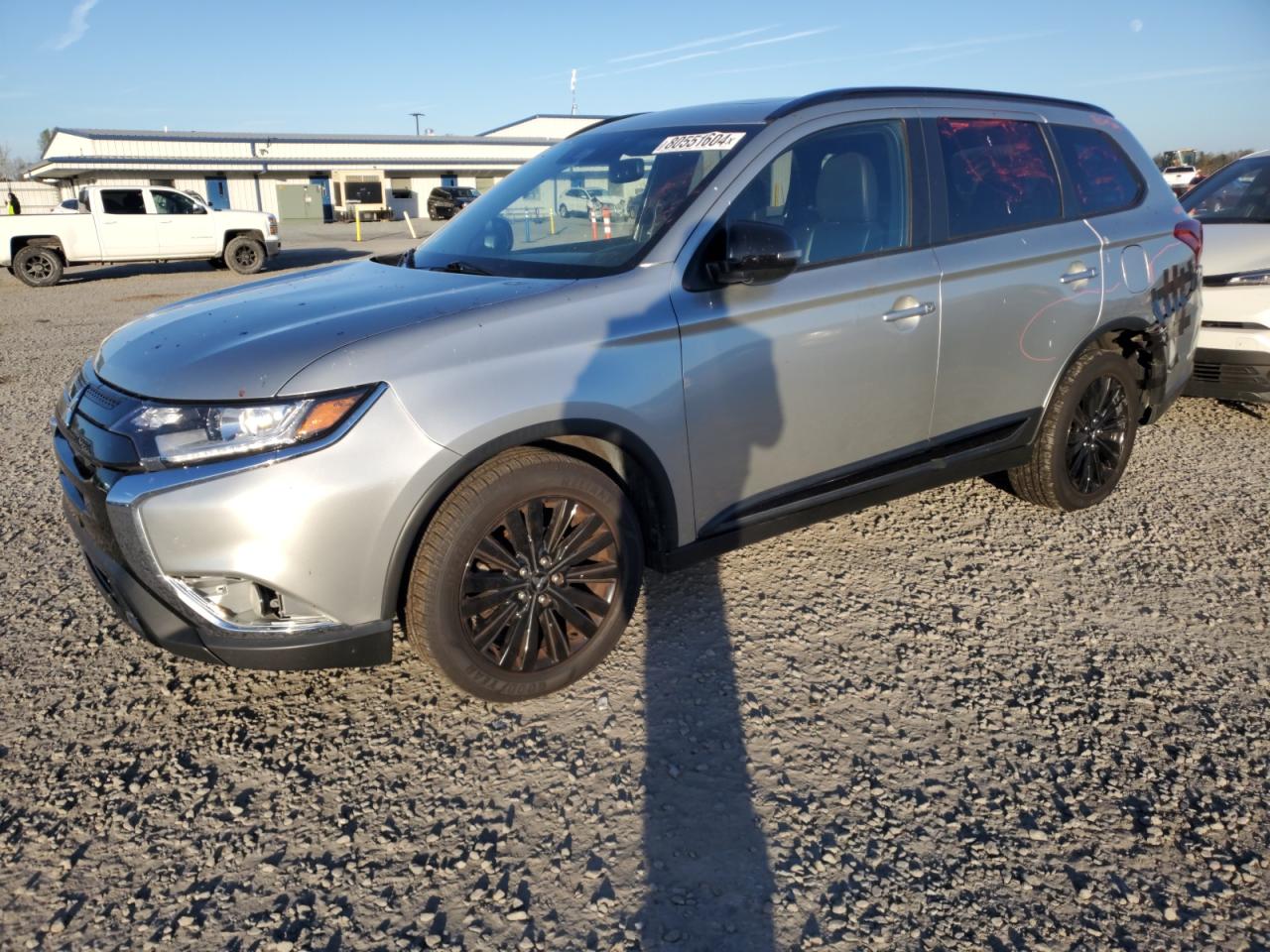 JA4AZ3A30LZ031571 2020 MITSUBISHI OUTLANDER - Image 1