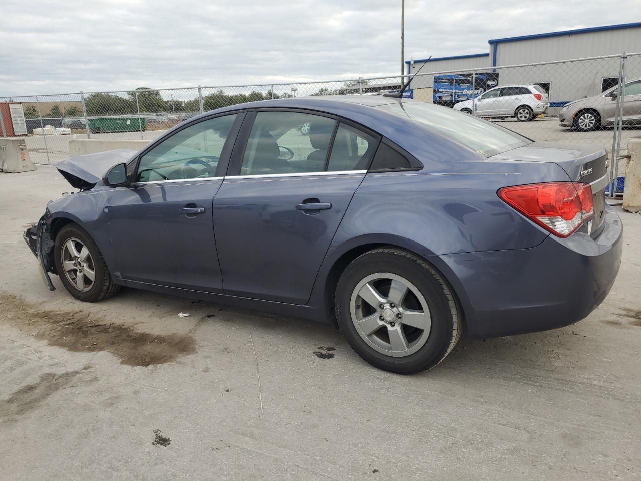 2014 Chevrolet Cruze - Image 2