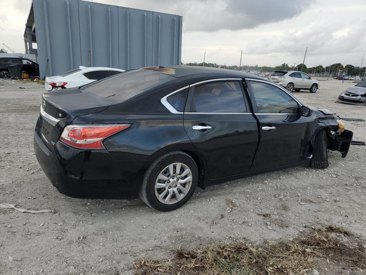 2014 Nissan Altima - Image 3