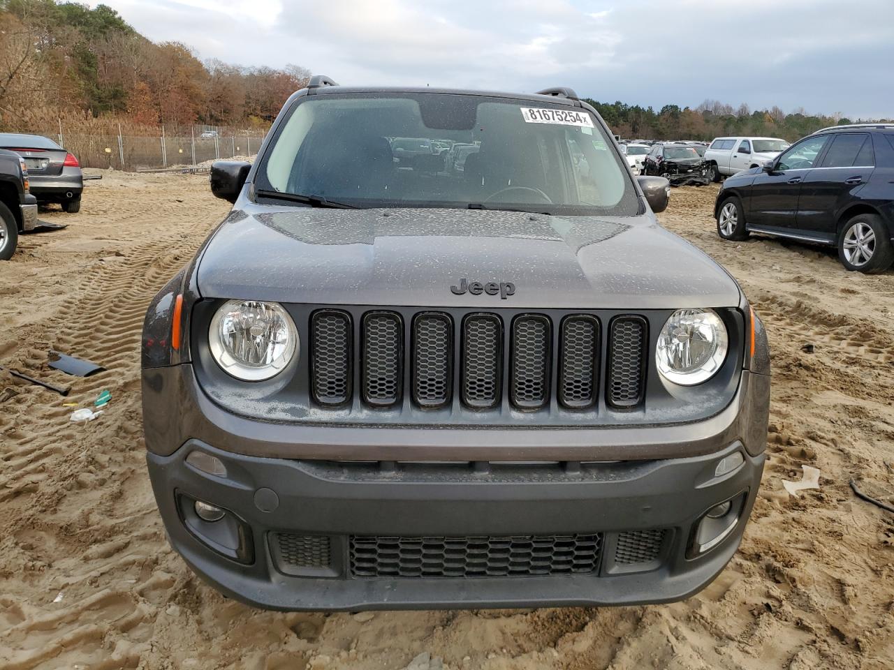 2017 Jeep Renegade - Image 5