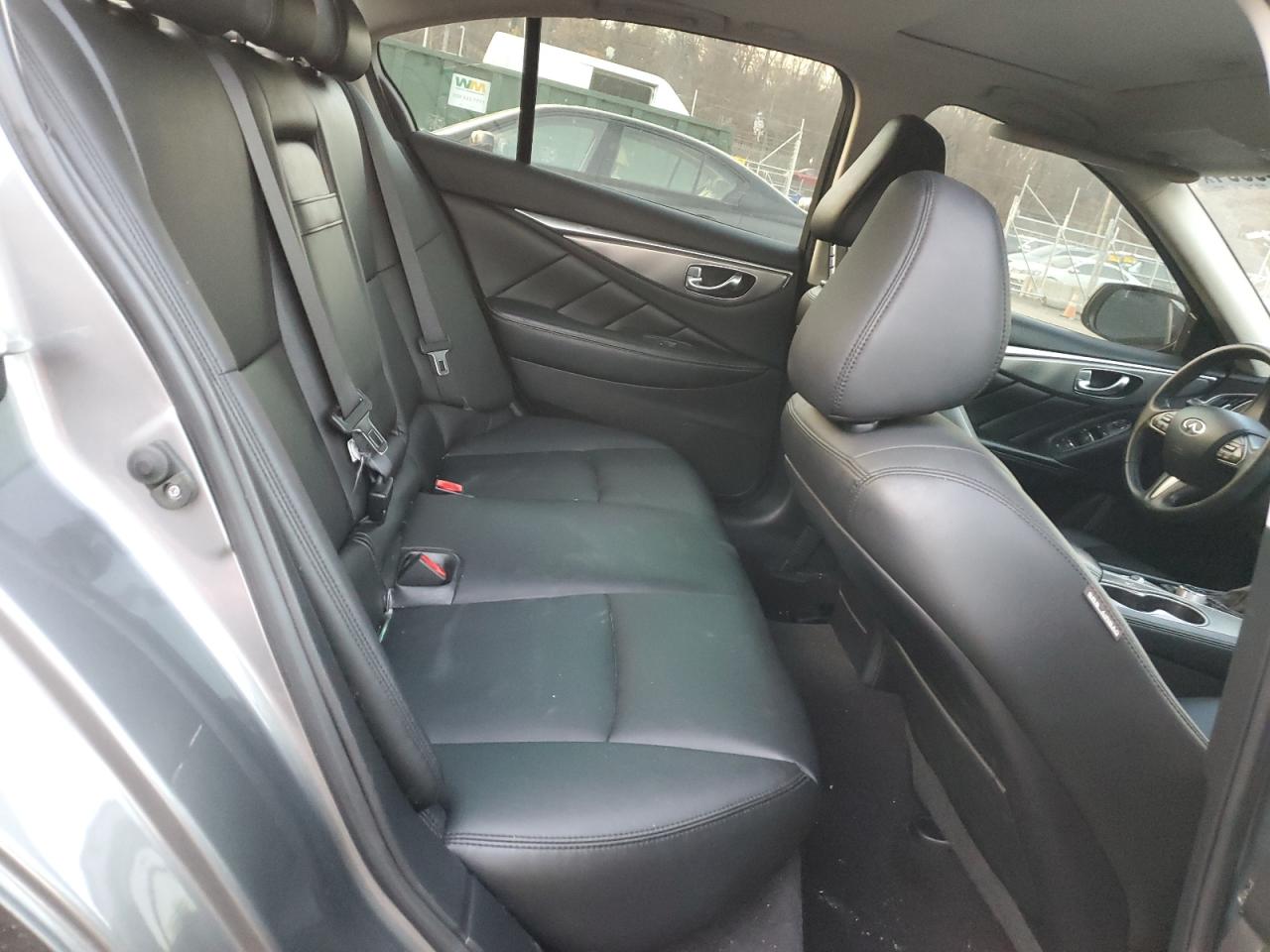 2017 Infiniti Q50 - Image 10
