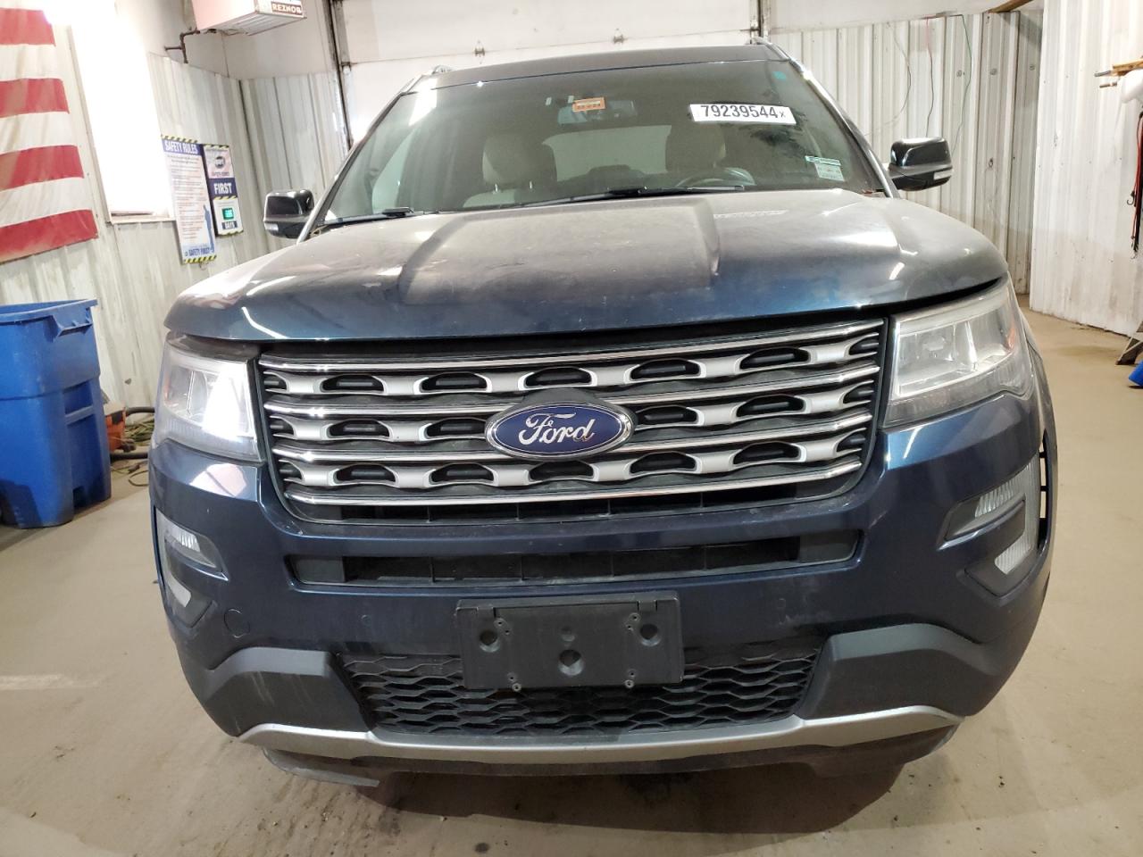 2017 Ford Explorer - Image 5