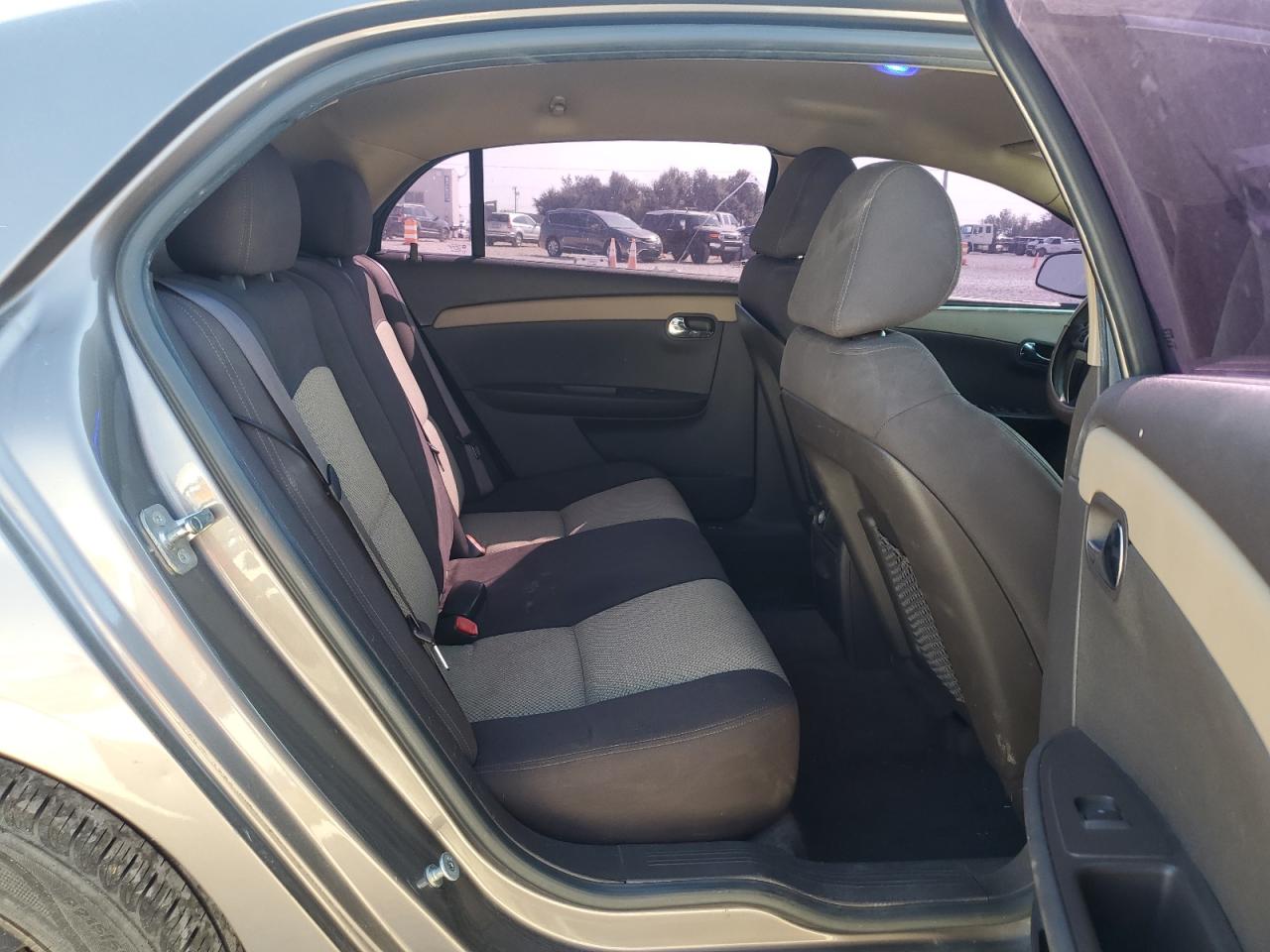 2012 Chevrolet Malibu - Image 10