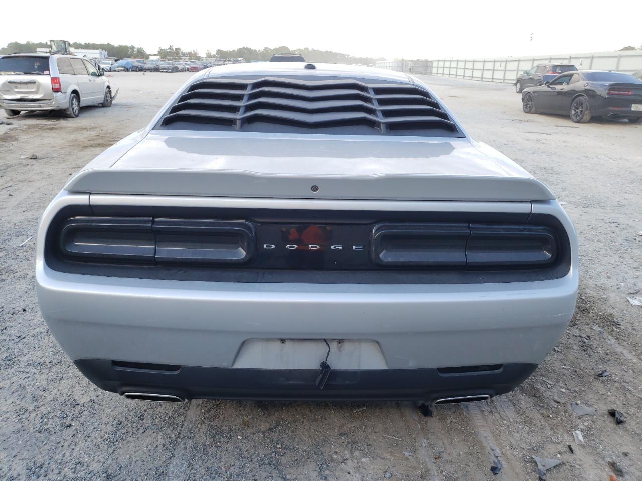 2020 Dodge Challenger - Image 6