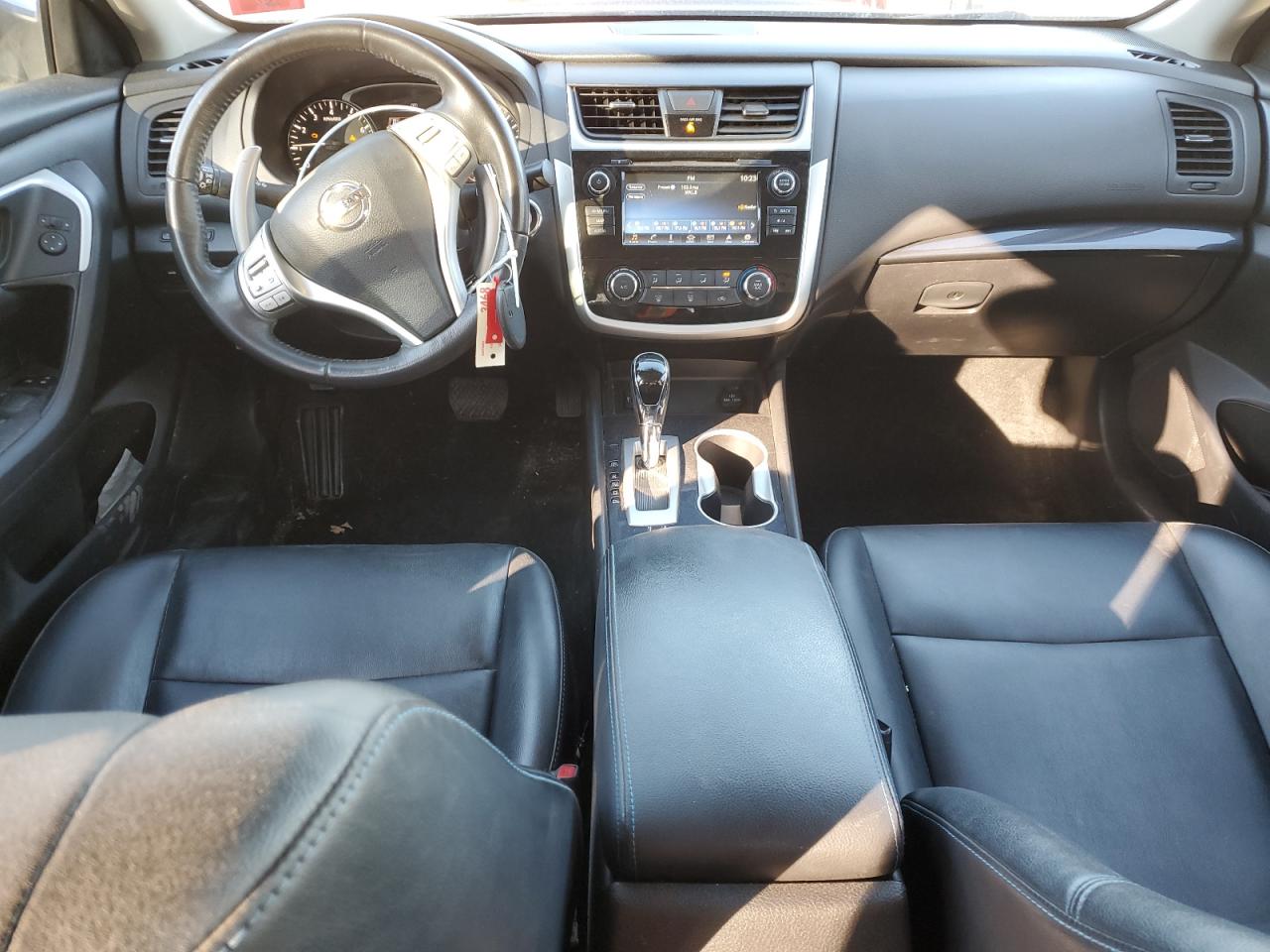 2018 Nissan Altima - Image 8