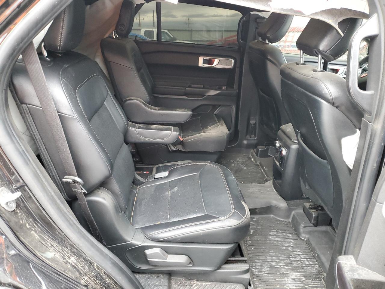 2020 Ford Explorer - Image 10