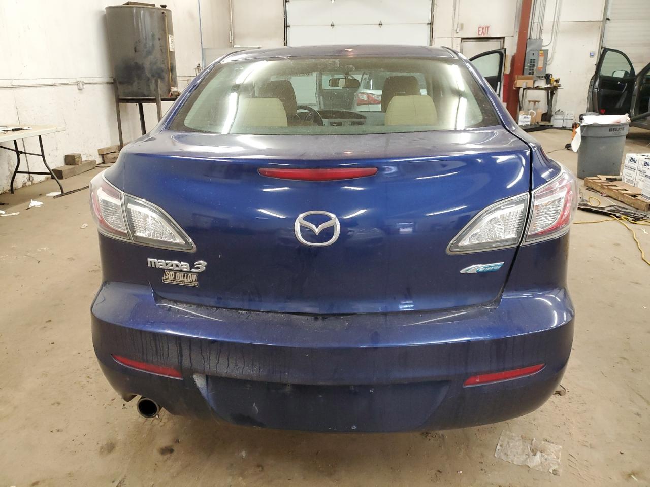 2012 Mazda 3 - Image 6