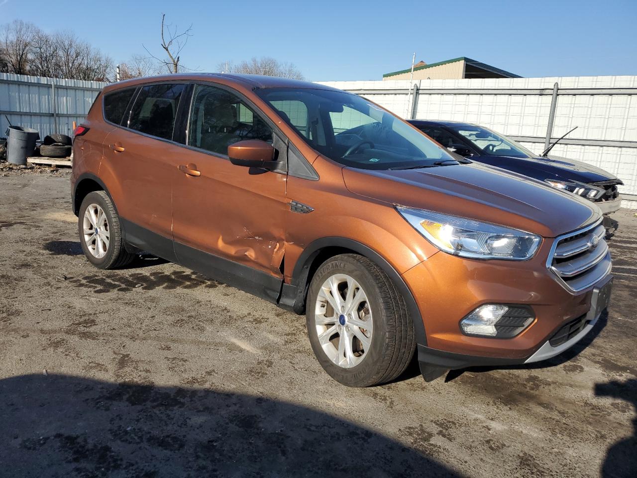 1FMCU9GD1HUB87148 FORD ESCAPE 2017