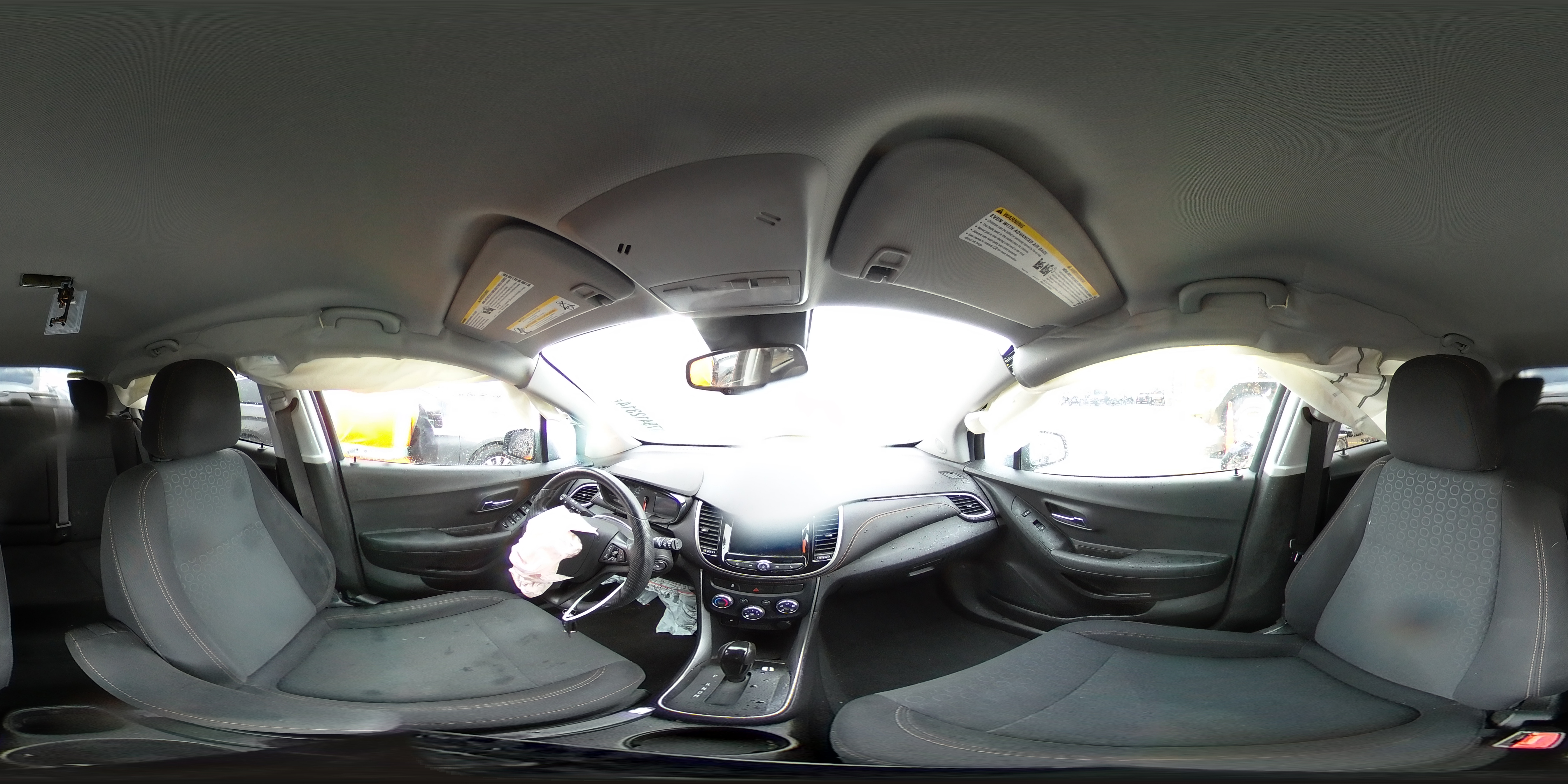 2020 Chevrolet Trax - Image 15