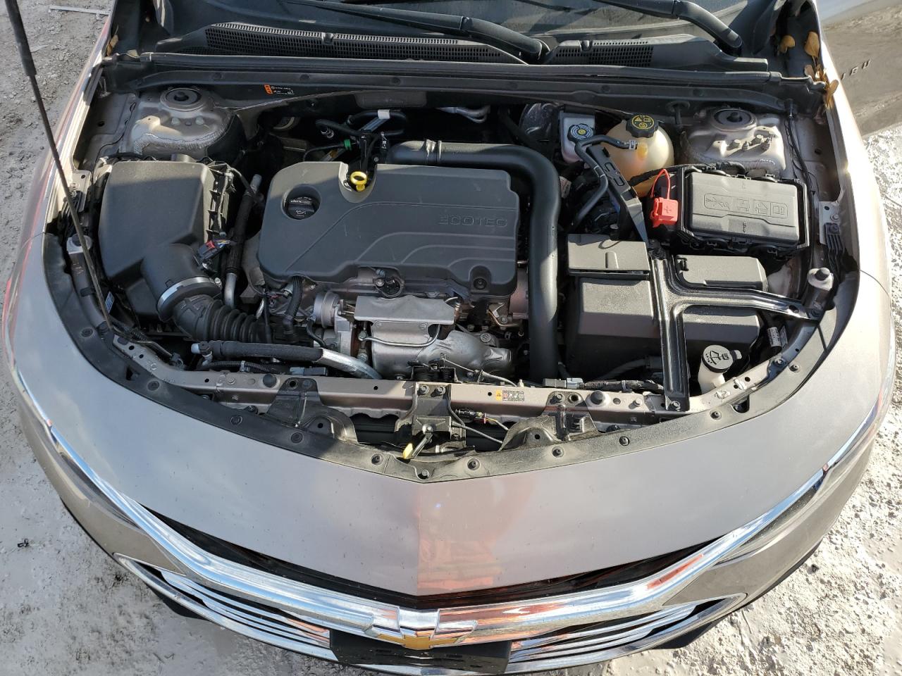 2022 Chevrolet Malibu - Image 11
