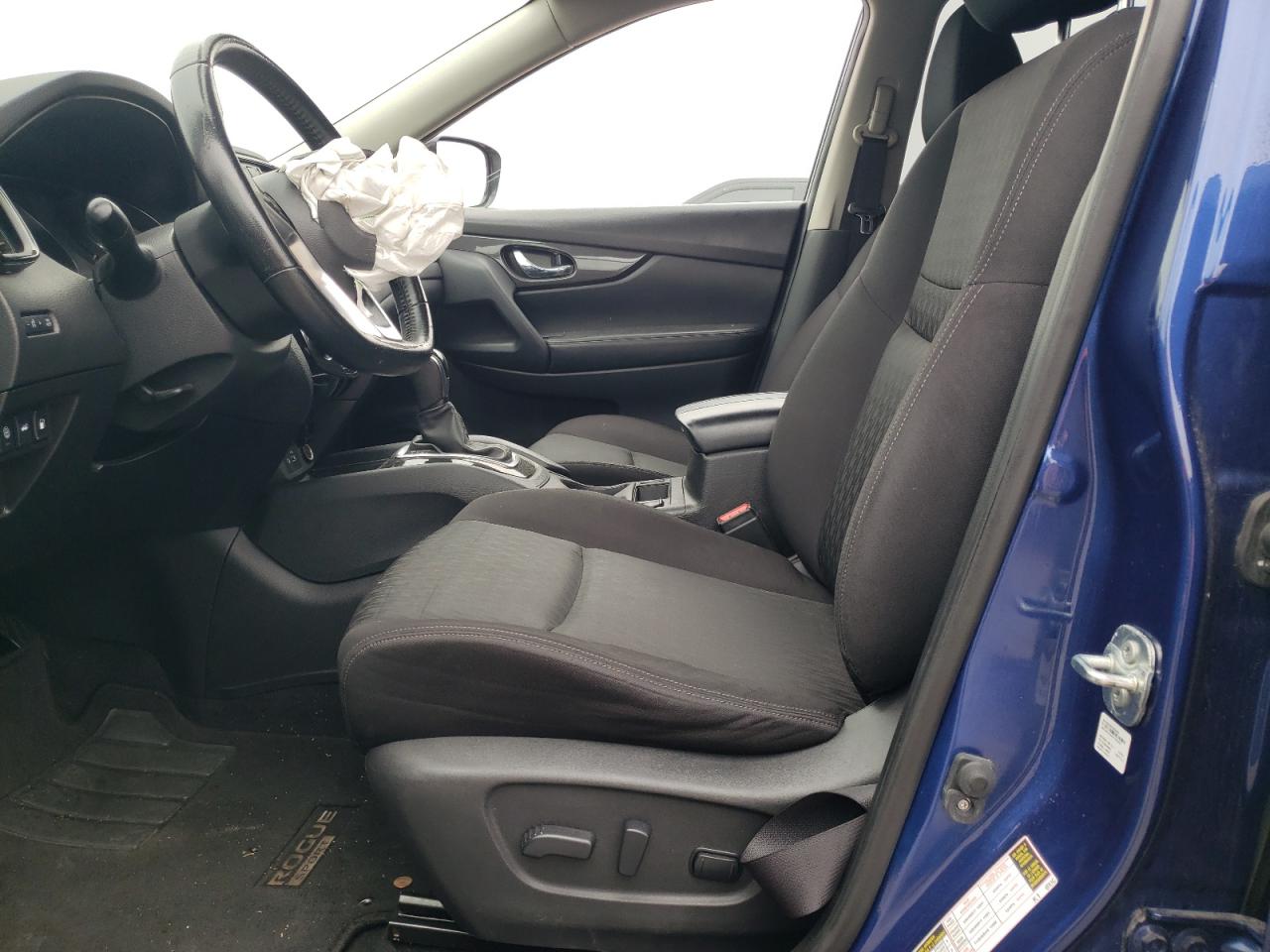 2020 Nissan Rogue - Image 7