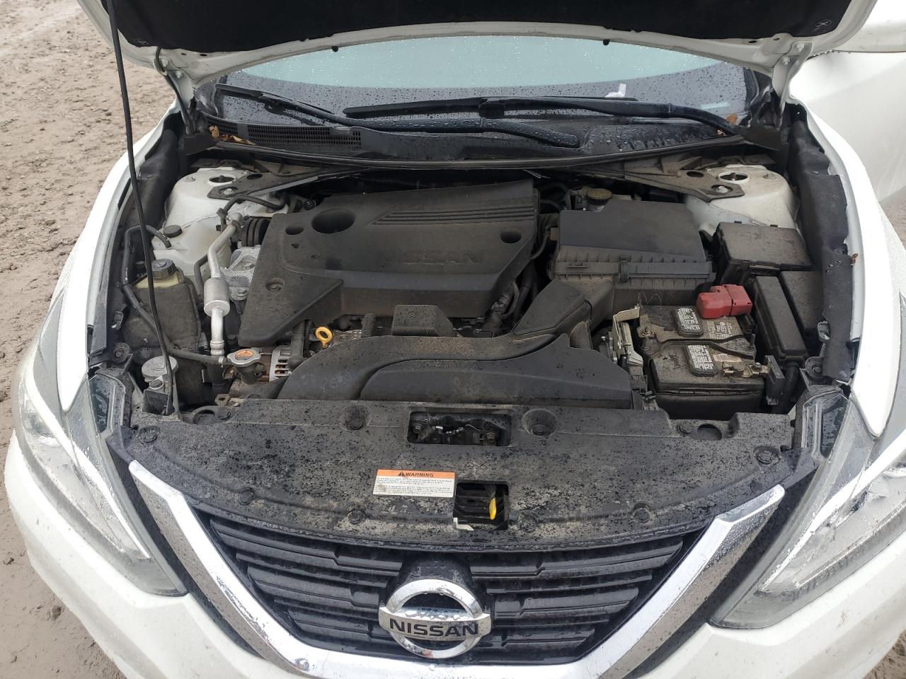 2018 Nissan Altima - Image 11