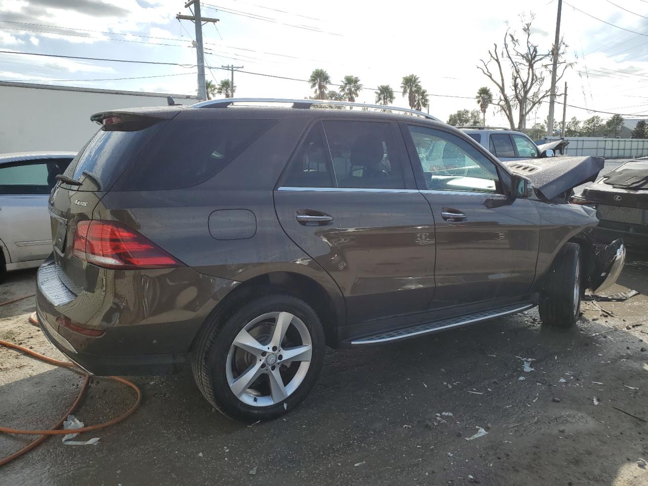 VIN 4JGDA5HB1GA747981 2016 MERCEDES-BENZ GLE-CLASS no.3