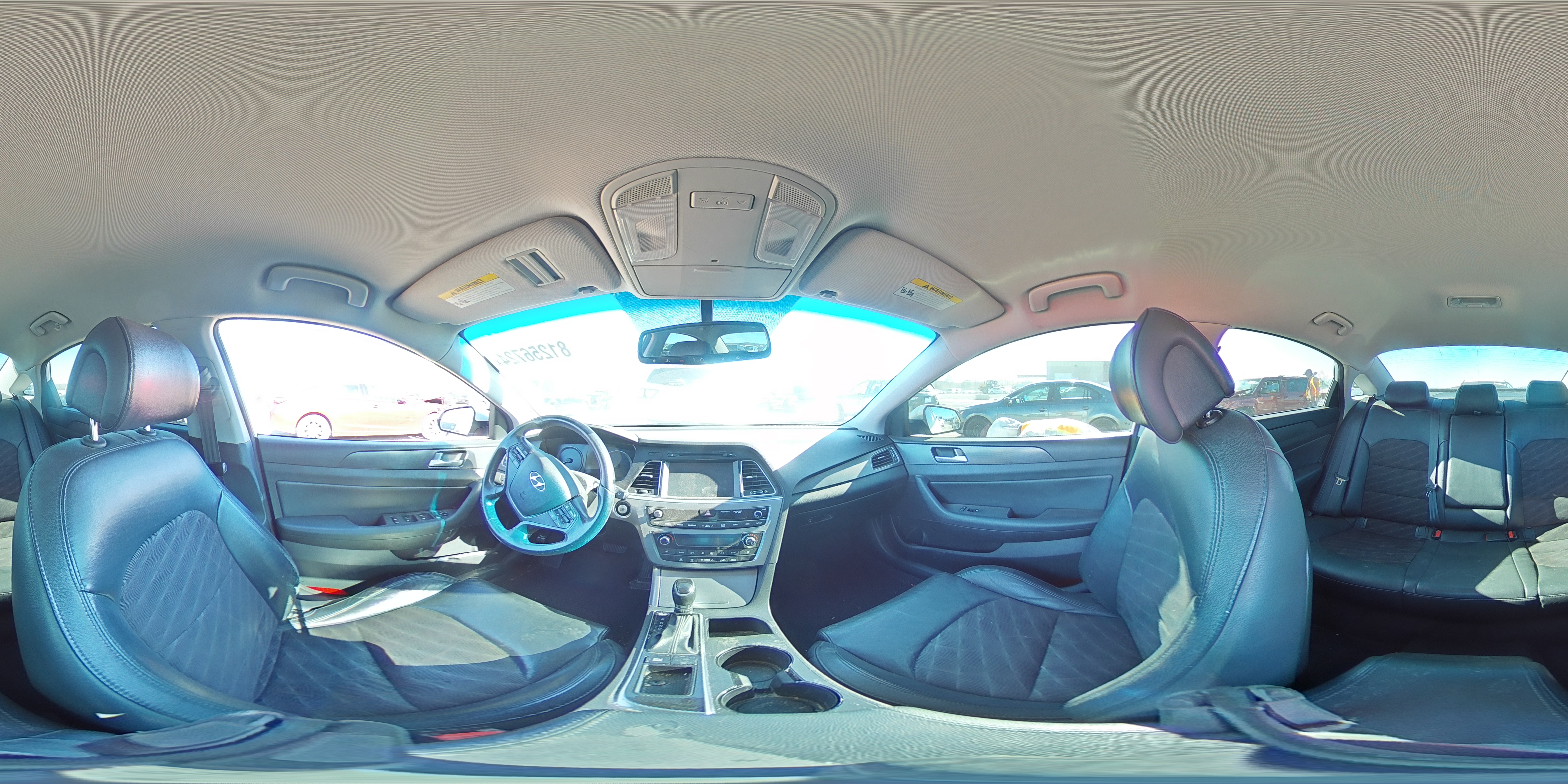 2015 Hyundai Sonata - Image 13