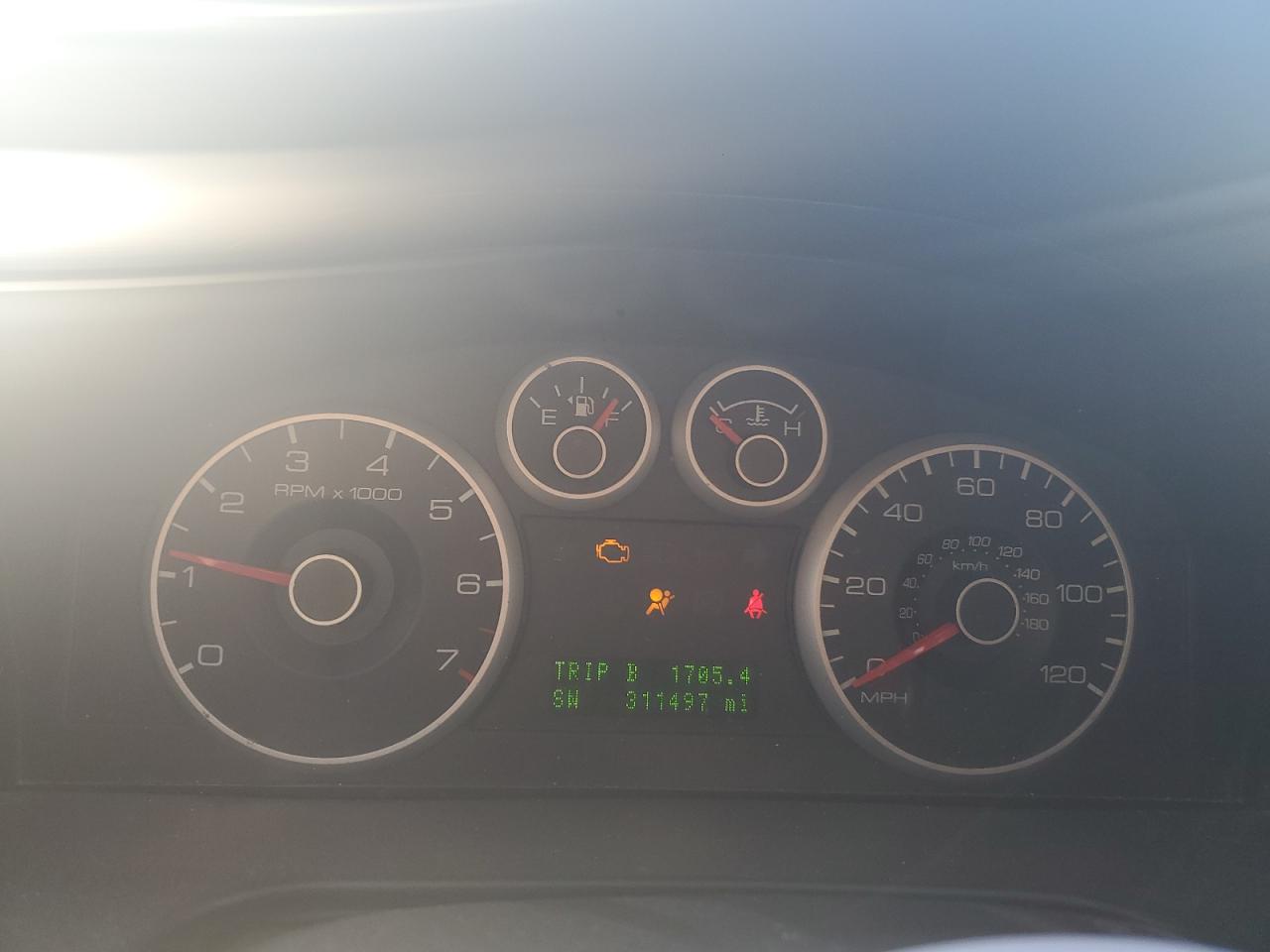 2009 Ford Fusion - Image 9