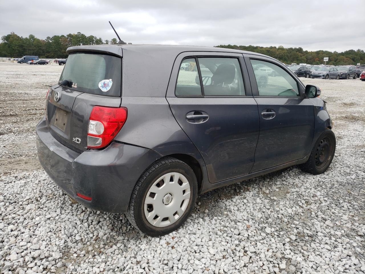 2010 Scion xD - Image 3