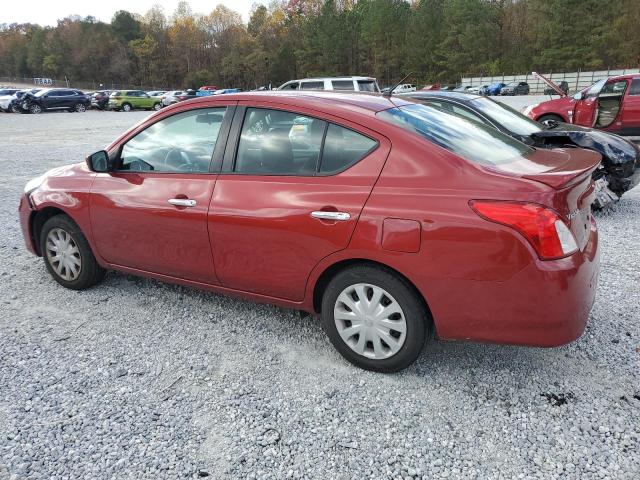  NISSAN VERSA 2017 Красный