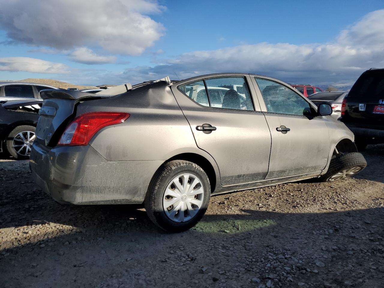 VIN 3N1CN7AP6FL805387 2015 NISSAN VERSA no.3