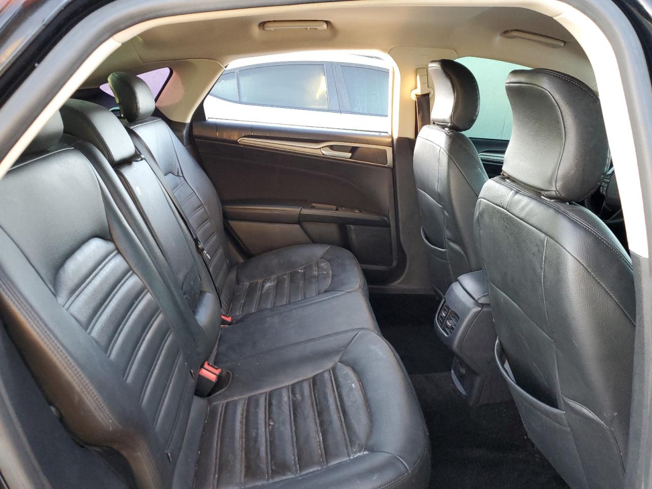 2018 Ford Fusion - Image 10