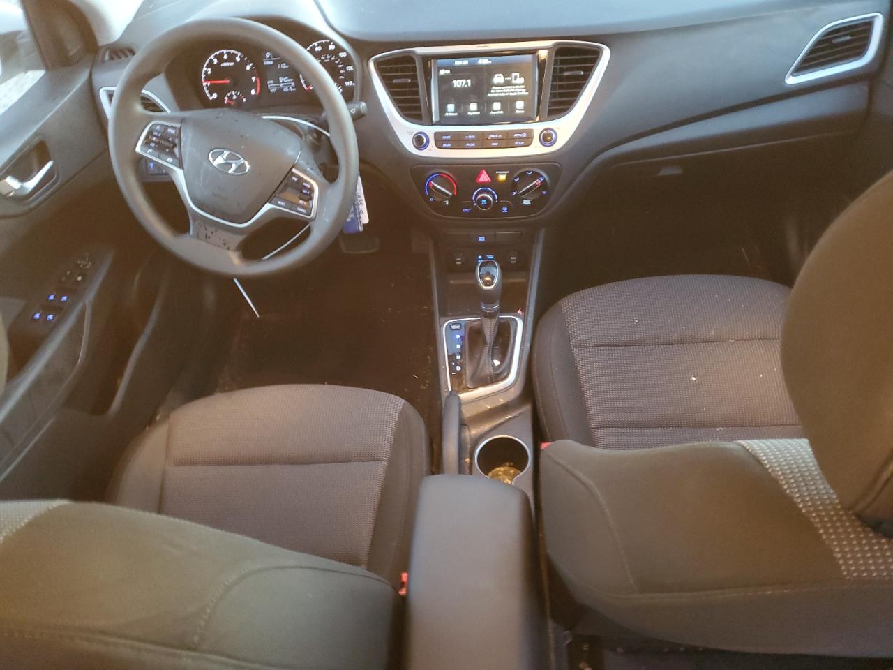 2022 Hyundai Accent - Image 8