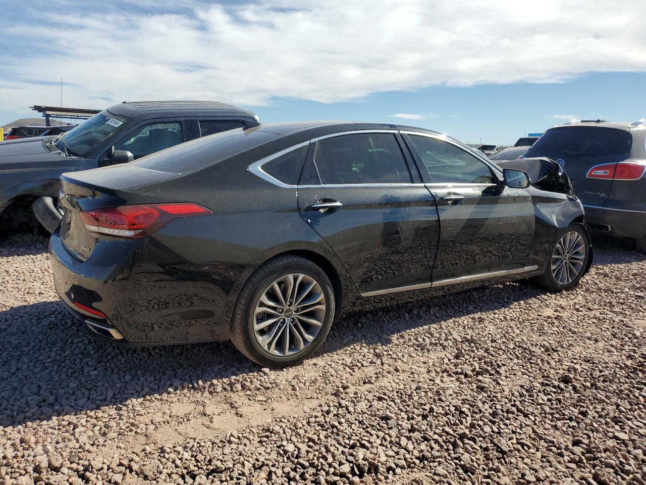 2015 Hyundai Genesis - Image 3
