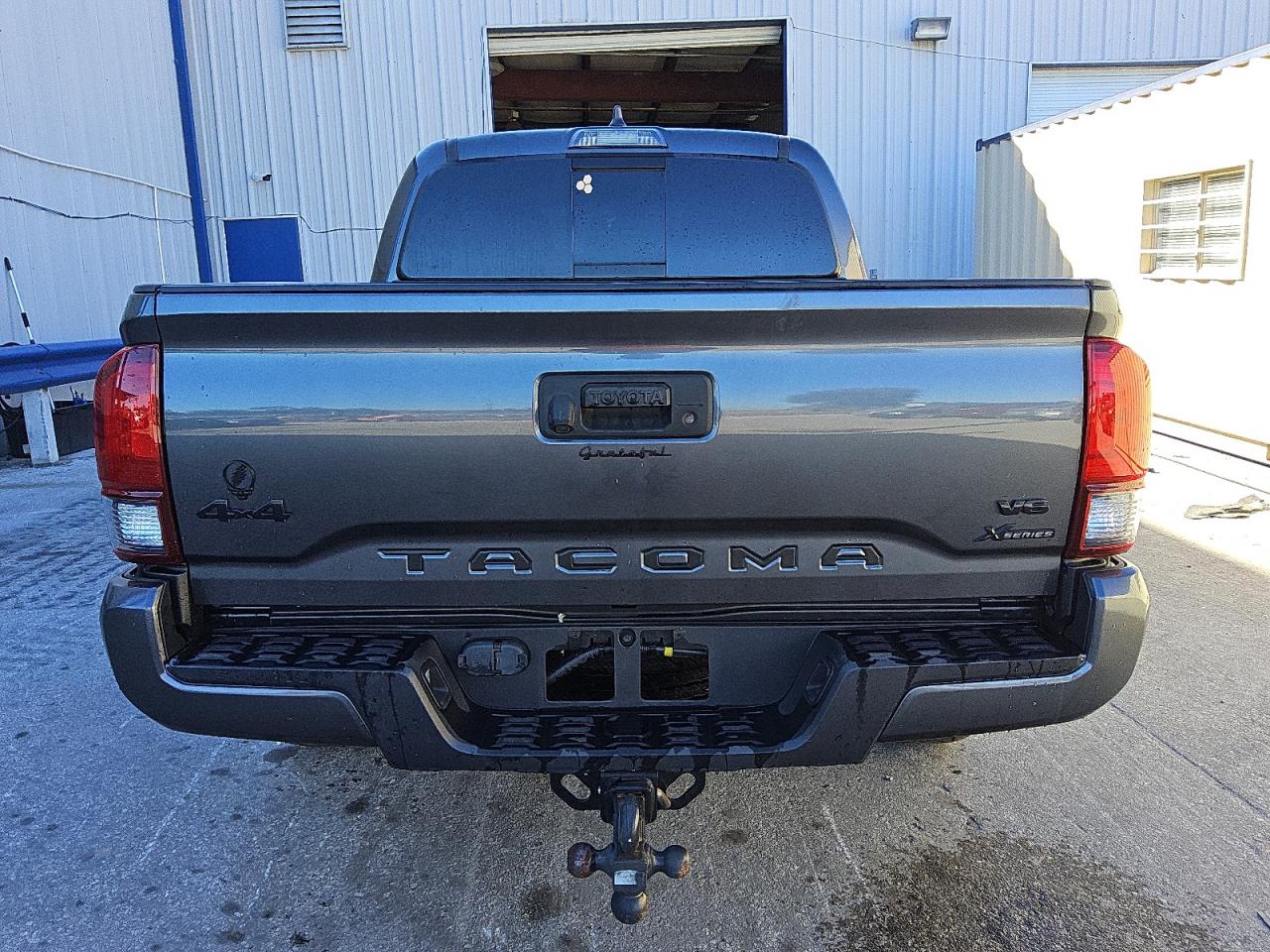 2022 Toyota Tacoma - Image 6